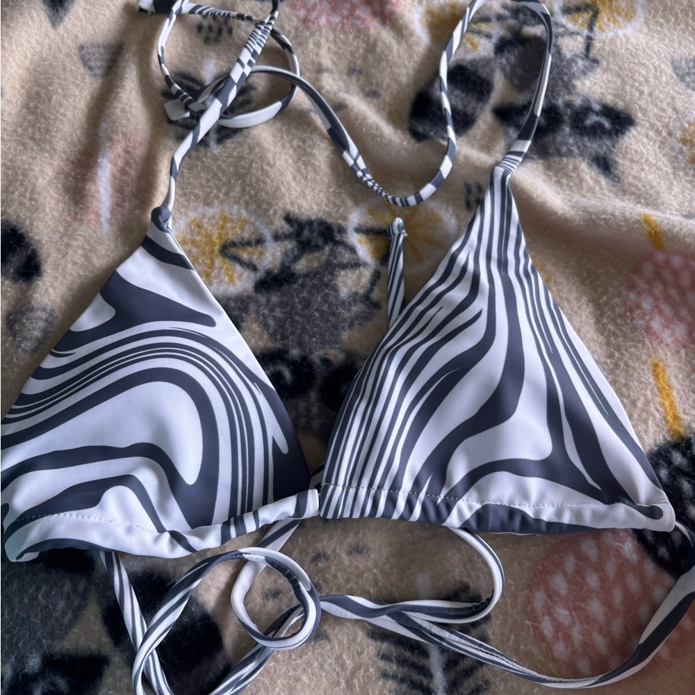 SHEIN Black and White Zebra Bikini